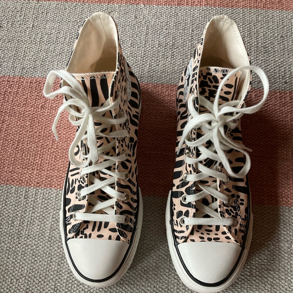 Converse platform high tops